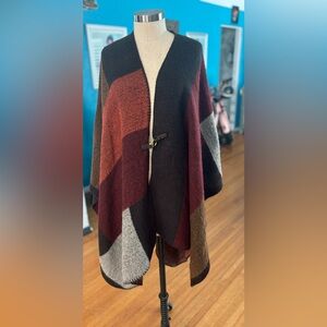 Gorgeous poncho by Marc New York.